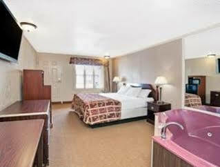 Knights Inn - Madison Heights Eksteriør billede